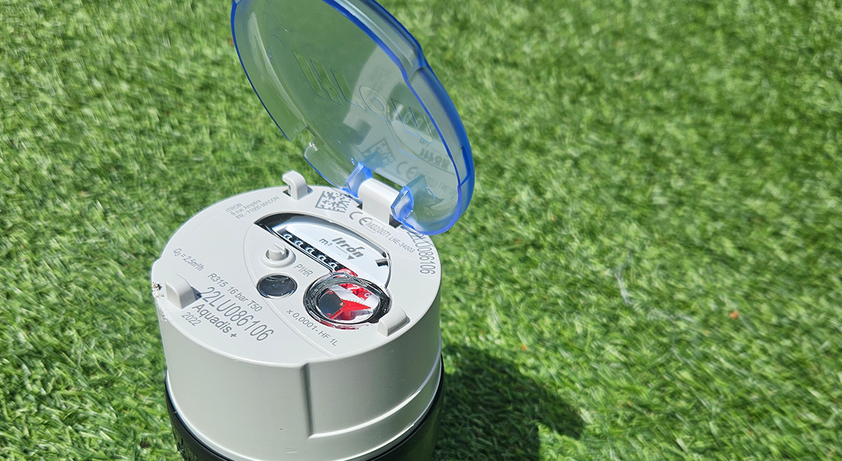 A smart water meter